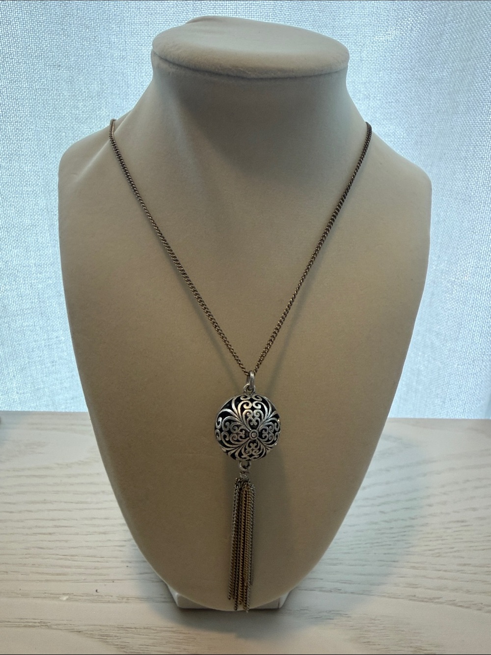 Lucky Brand Silver Filigree Disc Pendant Necklace with Tassel